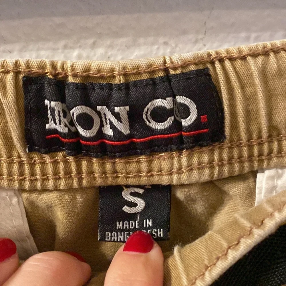 Iron Co khaki jogger pants size small